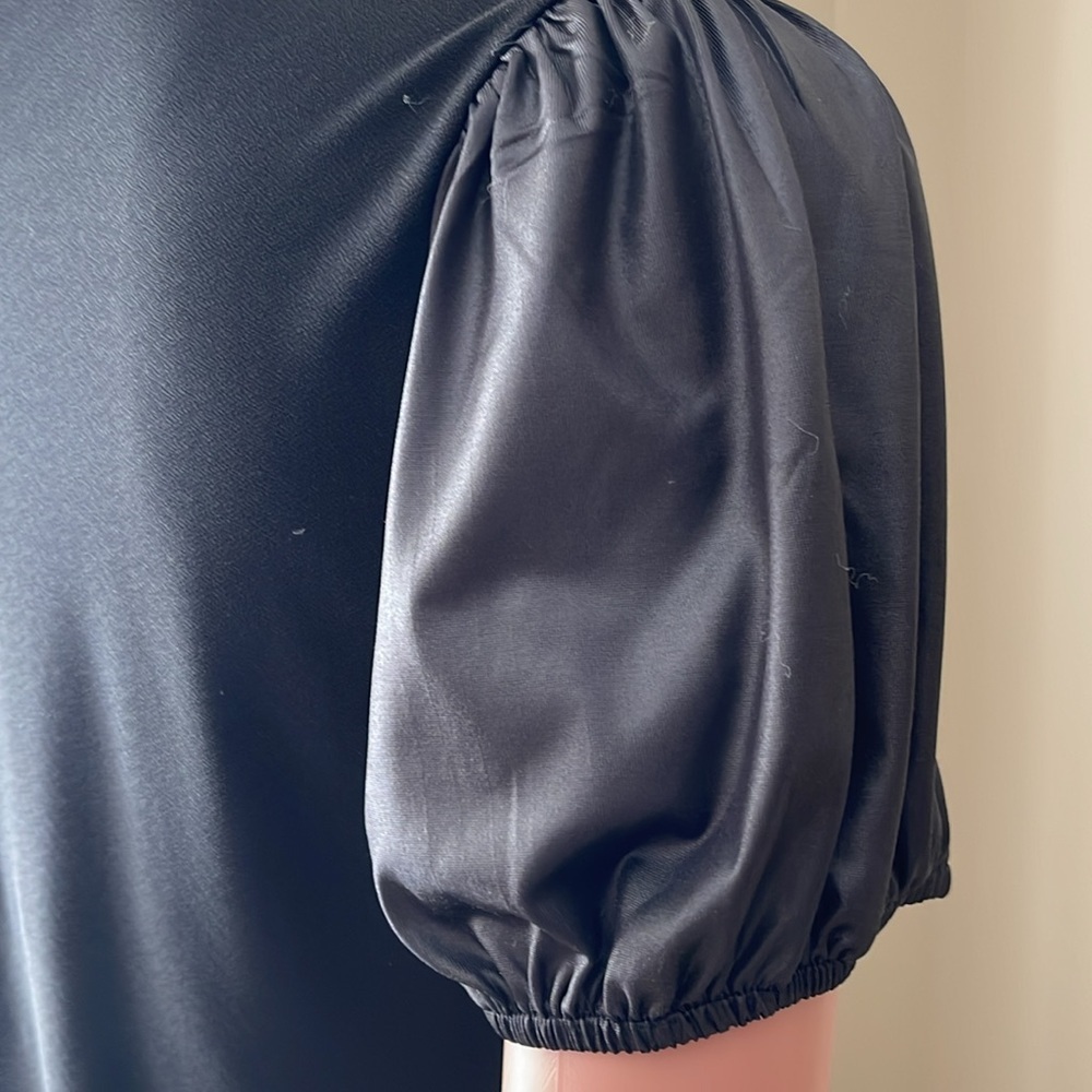 Blouse by AUW in black size medium - Picture 3 of 5